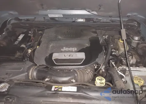 2014 Jeep Wrangler Unlimited Rubicon from USA, damaged, VIN 1C4BJWFG9EL324955